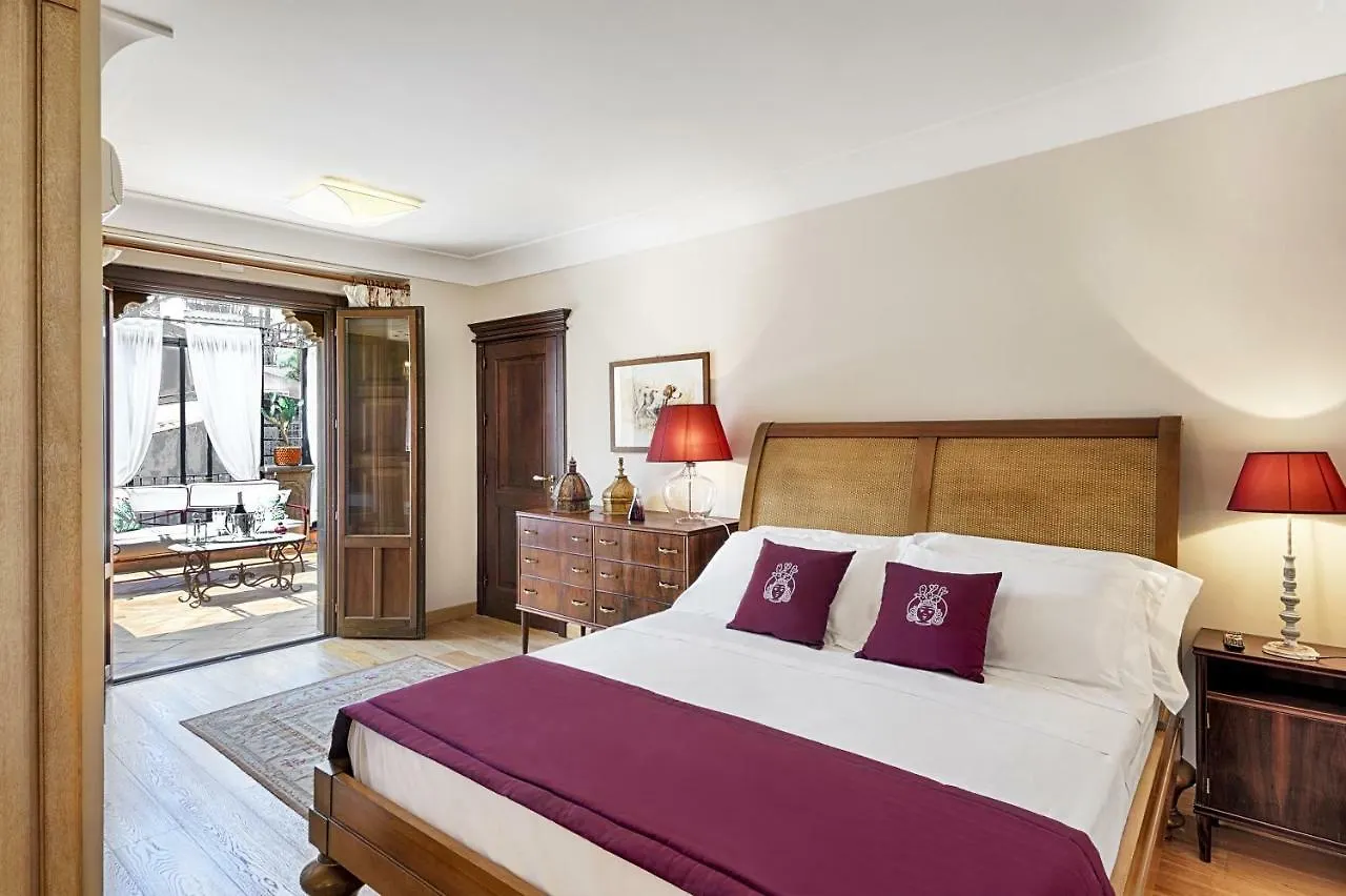 فندق مبيت وإفطار تاورمينا Relais 147 - Luxury B&B