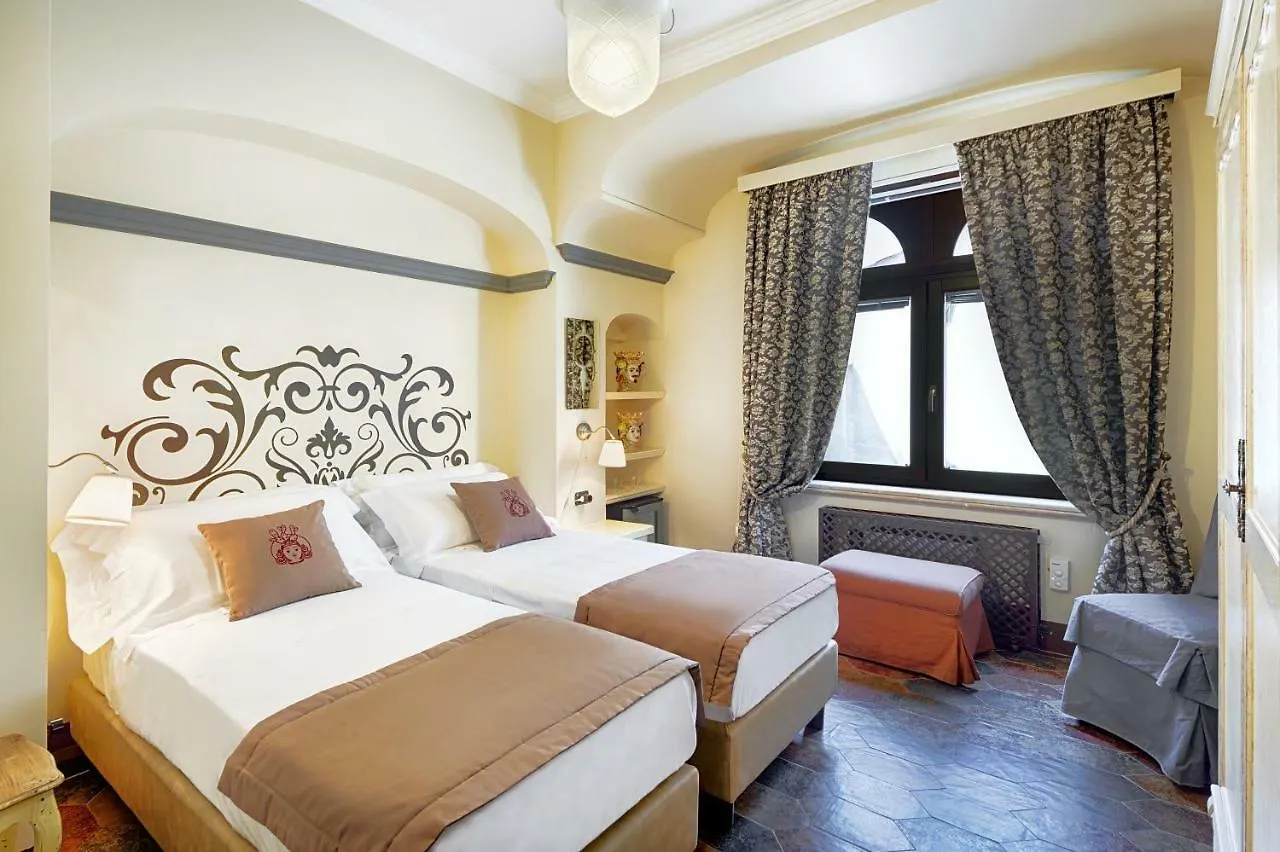 فندق مبيت وإفطار تاورمينا Relais 147 - Luxury B&B
